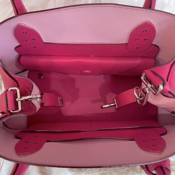 CHRISTIAN DIOR Large Open Bar Pink Grained Leather Two-Way Tote - Picture 9 of 16